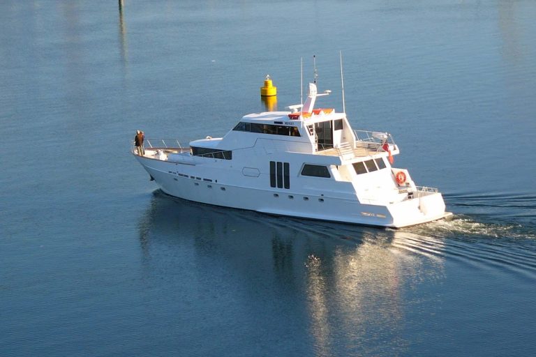 mpt corporate events work group activities yacht cruise melbourne